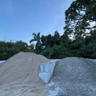 Screening sand and Baserock